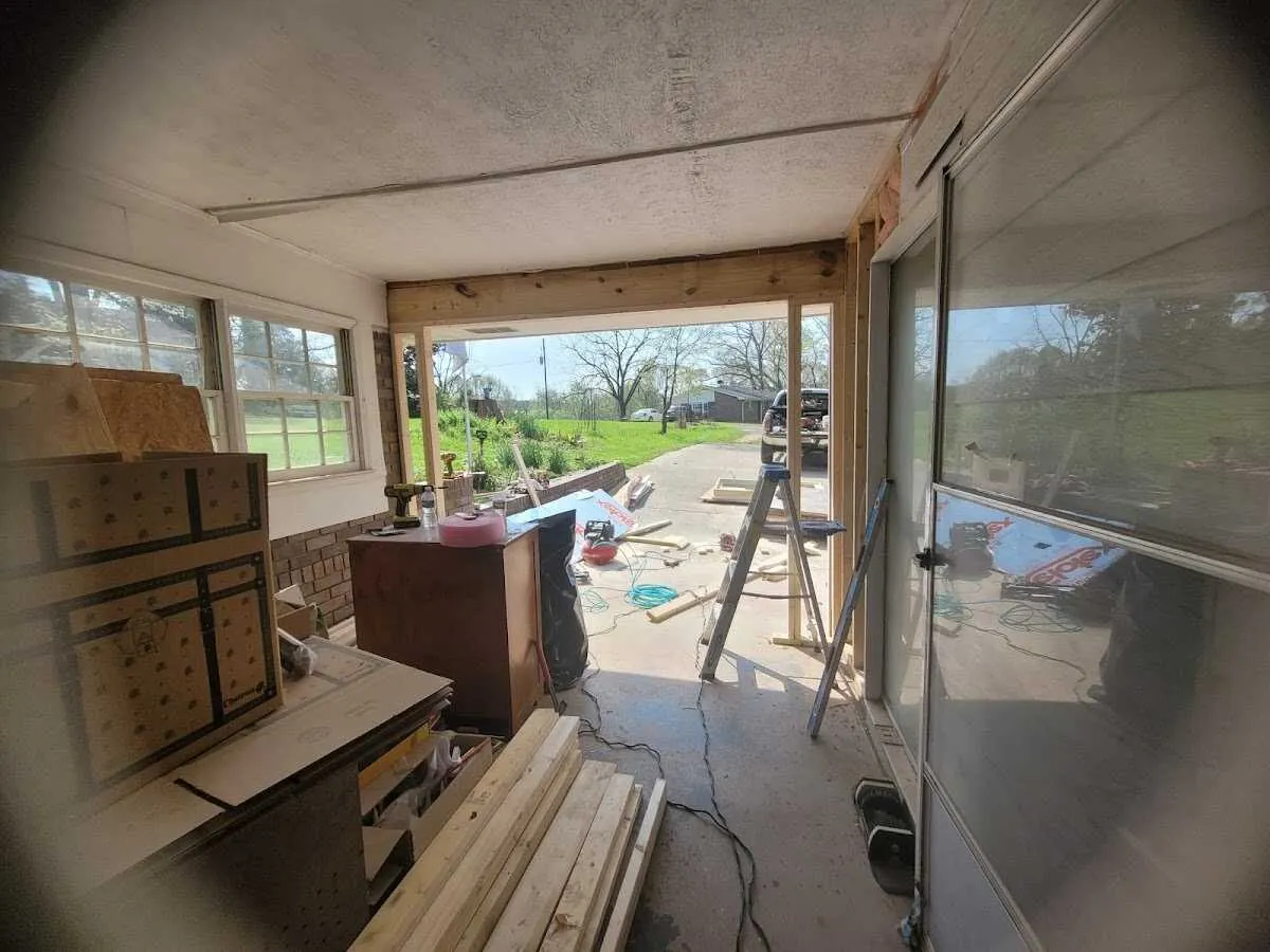 Air movers and dehumidifier for Drying & Dehumidification in Belchertown